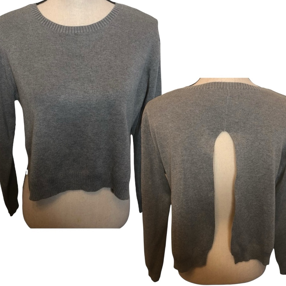 English Factory Gray Viscose Open‎ Back Boxy Cropped Fall Sweater Women’s Small